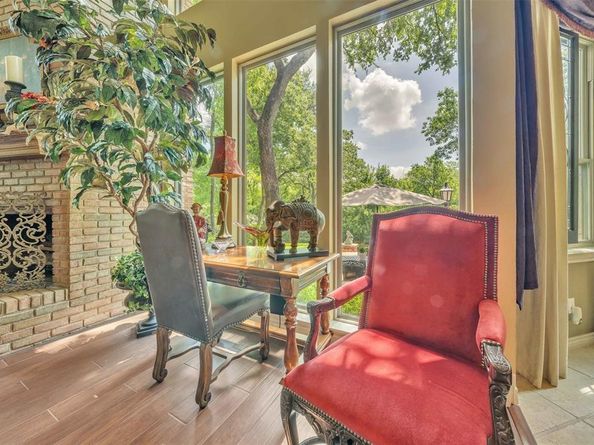 401  Canyon Creek Trail , Fort Worth Texas 76112