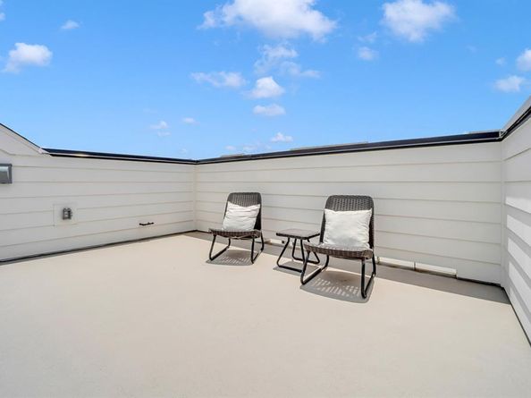 3612  San Jacinto   106, Dallas Texas 75204