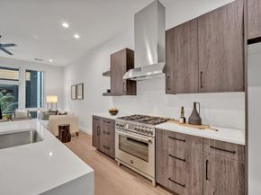3612  San Jacinto   106, Dallas Texas 75204