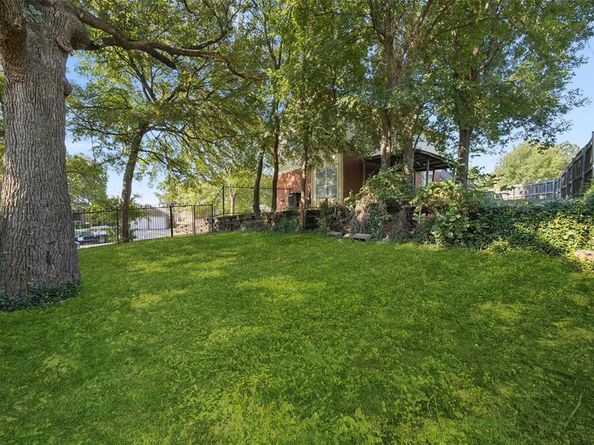 2150  Eva Lane , Euless Texas 76040