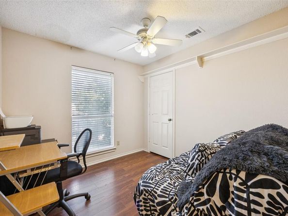 2150  Eva Lane , Euless Texas 76040