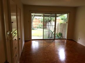 3829  Northwest Parkway , University Park Texas 75225