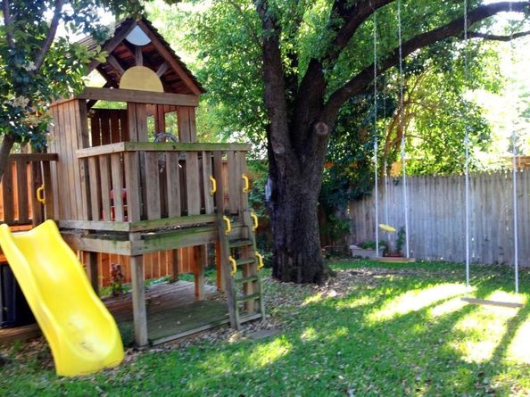 3829  Northwest Parkway , University Park Texas 75225