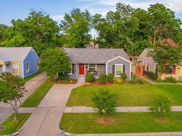 2725  Ryan Avenue , Fort Worth Texas 76110
