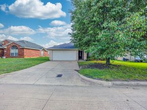 3704  Staghorn Circle N, Fort Worth Texas 76137