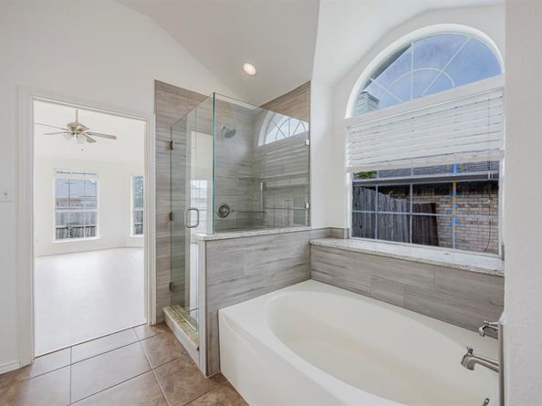 3704  Staghorn Circle N, Fort Worth Texas 76137