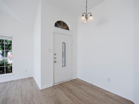 3704  Staghorn Circle N, Fort Worth Texas 76137