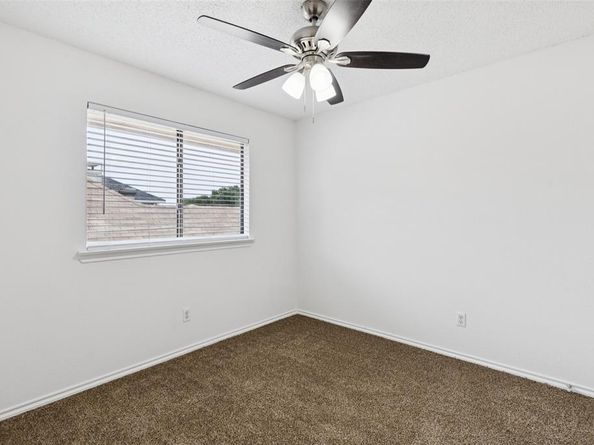 2014  Greenview Drive  A, Carrollton Texas 75010