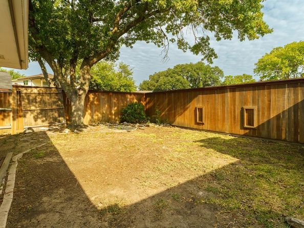 4113  Cedar Creek Drive , Garland Texas 75043
