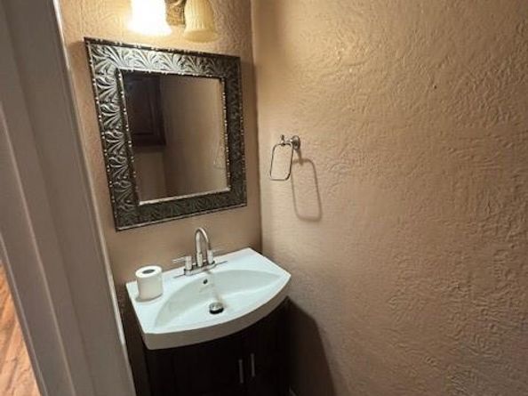 5416  Colonial Court , Flower Mound Texas 75028