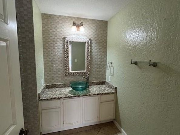 5416  Colonial Court , Flower Mound Texas 75028