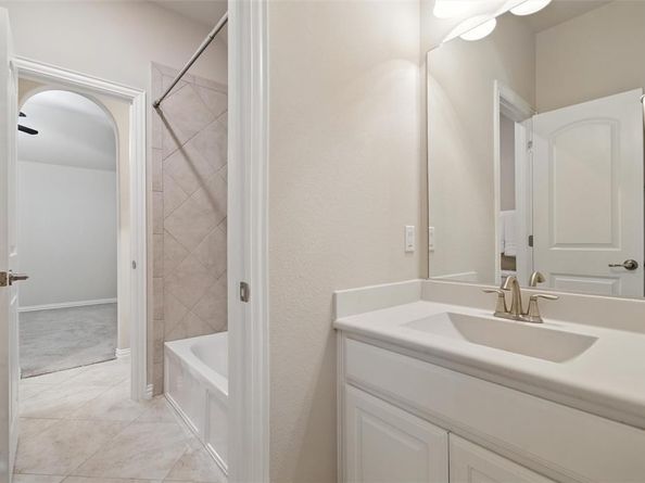 3815  Wind Cave Bend , Irving Texas 75063