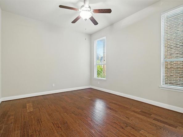 3815  Wind Cave Bend , Irving Texas 75063