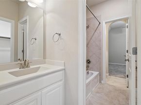 3815  Wind Cave Bend , Irving Texas 75063