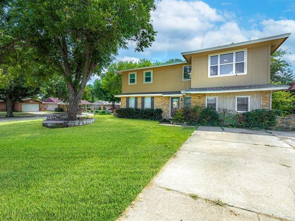5744  Judie Court , Haltom City Texas 76148