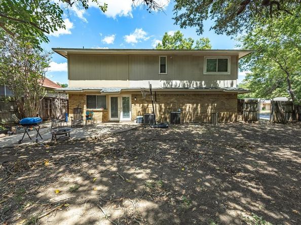 5744  Judie Court , Haltom City Texas 76148