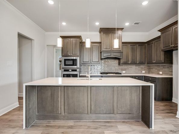 304  Big Antler Court , Heath Texas 75032