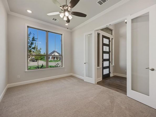 304  Big Antler Court , Heath Texas 75032