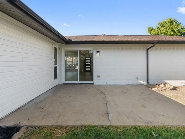 1822  Lewis Drive , Garland Texas 75041
