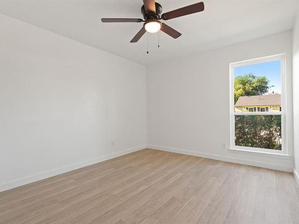 1822  Lewis Drive , Garland Texas 75041