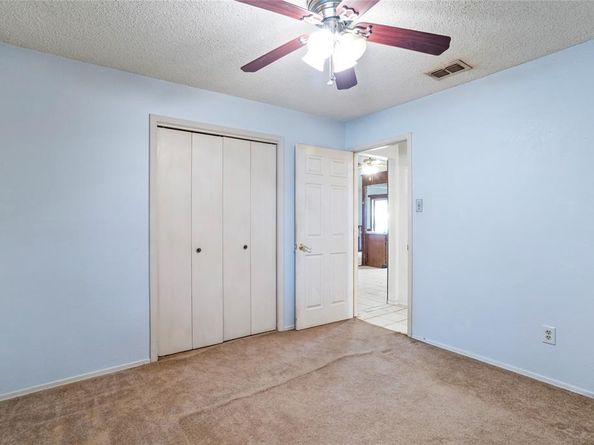 2405  Engleford Drive , Arlington Texas 76015