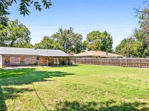 2405  Engleford Drive , Arlington Texas 76015