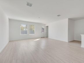 1605  Parliar Street , McKinney Texas 75071