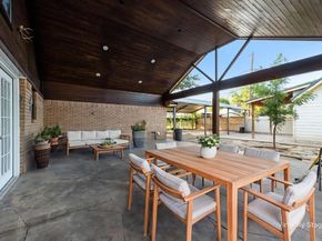 3025  Truxillo Street , Dallas Texas 75228