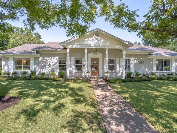4217  Dawn Drive , Benbrook Texas 76116