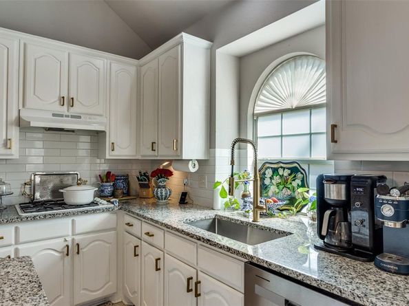 4531  Westchester Glen Drive , Grand Prairie Texas 75052