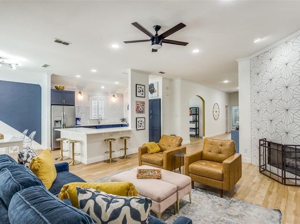 7133  White Tail Trail , Fort Worth Texas 76132