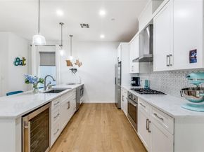 2222  Moser Avenue  110, Dallas Texas 75206