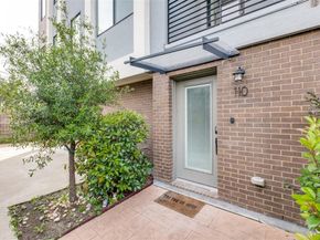 2222  Moser Avenue  110, Dallas Texas 75206