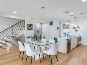 2222  Moser Avenue  110, Dallas Texas 75206