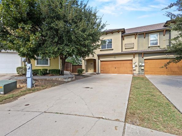 4145  Nia Drive , Irving Texas 75038