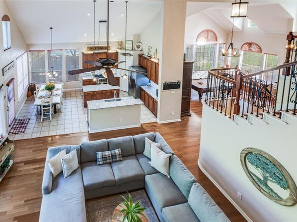 2402  Indian Trail , Rowlett Texas 75088