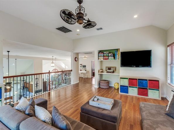 2402  Indian Trail , Rowlett Texas 75088
