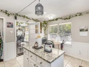 714  Maple Glen Drive , Garland Texas 75043