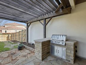 2023  Crockett Circle , Irving Texas 75038