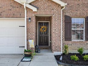 1112  Waggoner Drive , Aubrey Texas 76227