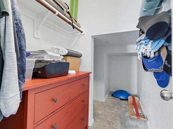 1112  Waggoner Drive , Aubrey Texas 76227