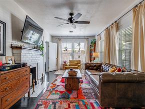 920 S Oak Cliff Boulevard , Dallas Texas 75208