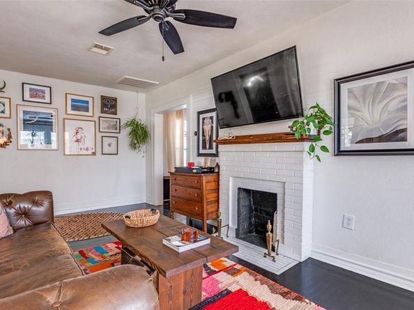 920 S Oak Cliff Boulevard , Dallas Texas 75208