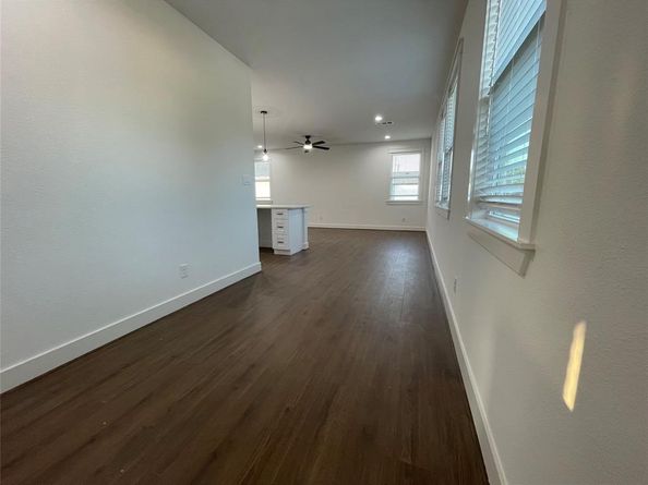 2726  1st Avenue , Dallas Texas 75210