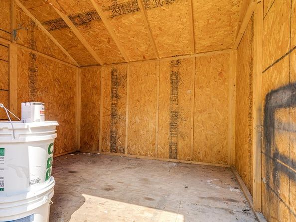 217  Ridgeway Avenue , Azle Texas 76020