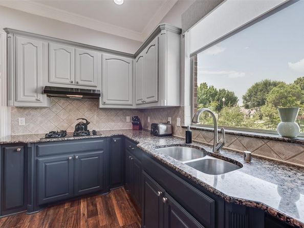 2533  Mosswood Drive , Carrollton Texas 75010
