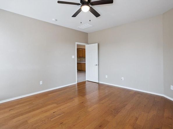 845  Poncho Lane , Fort Worth Texas 76052