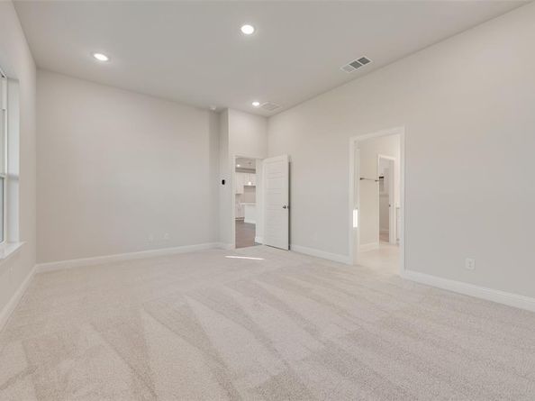 857  Blue Fescue Road , Fort Worth Texas 76247