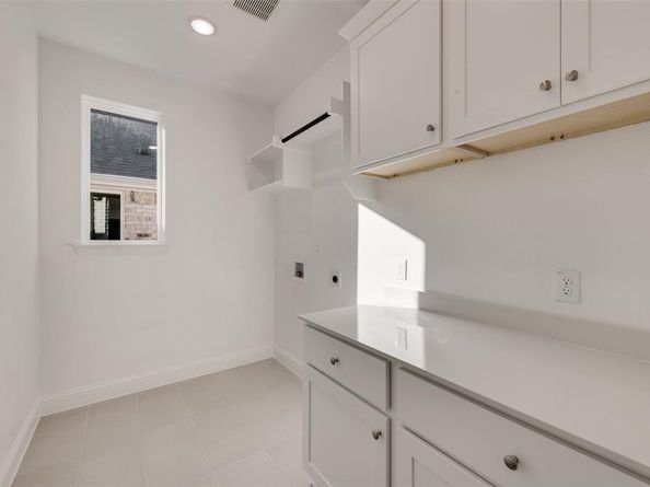 857  Blue Fescue Road , Fort Worth Texas 76247