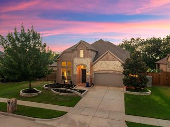 5517  Pinewood Drive 